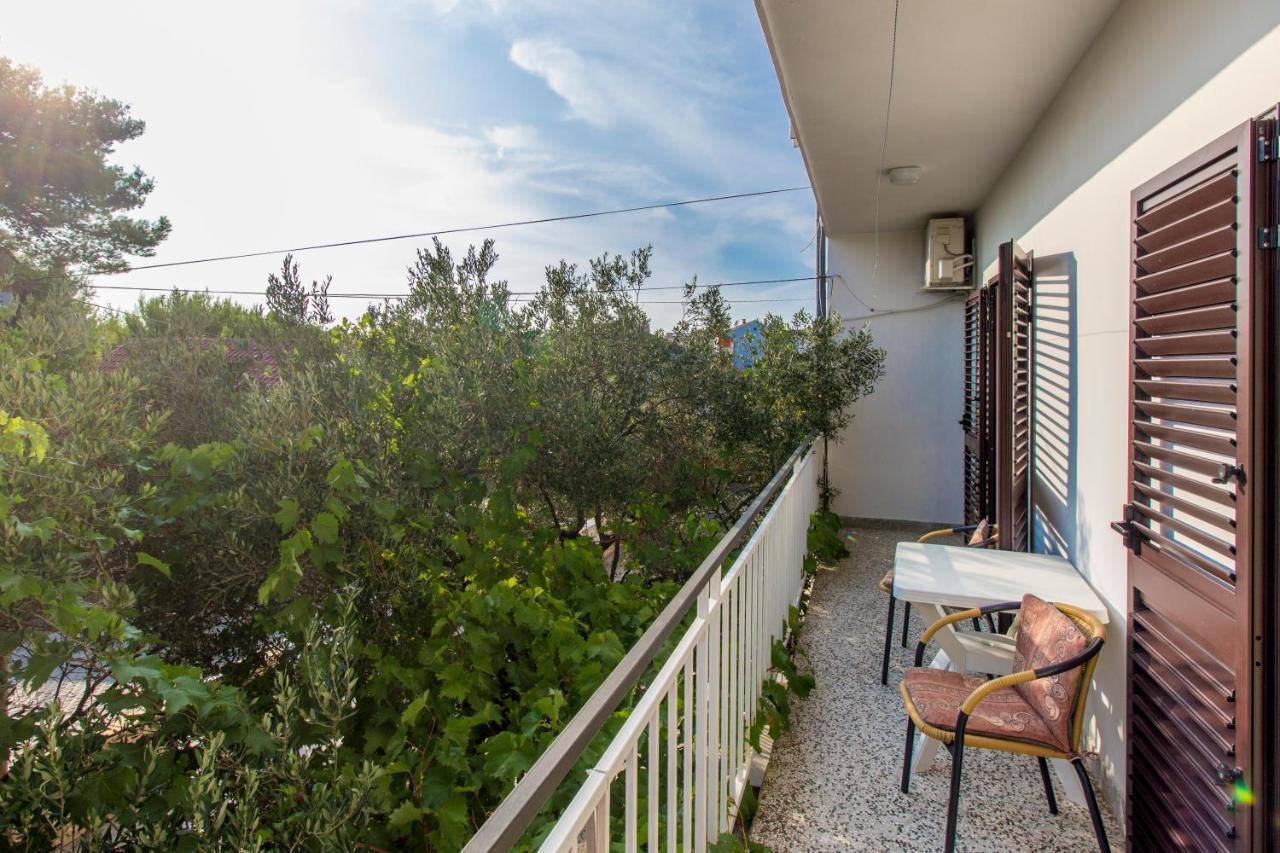 Apartments Ivan Vodice Eksteriør billede