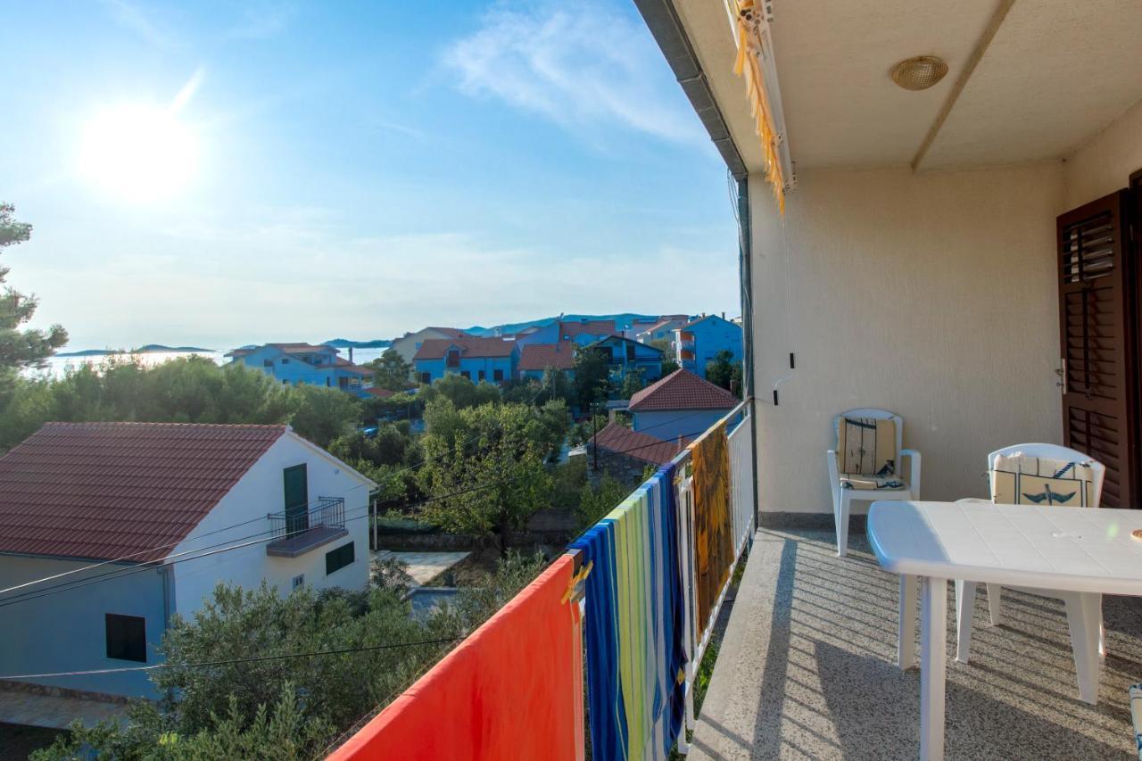 Apartments Ivan Vodice Eksteriør billede