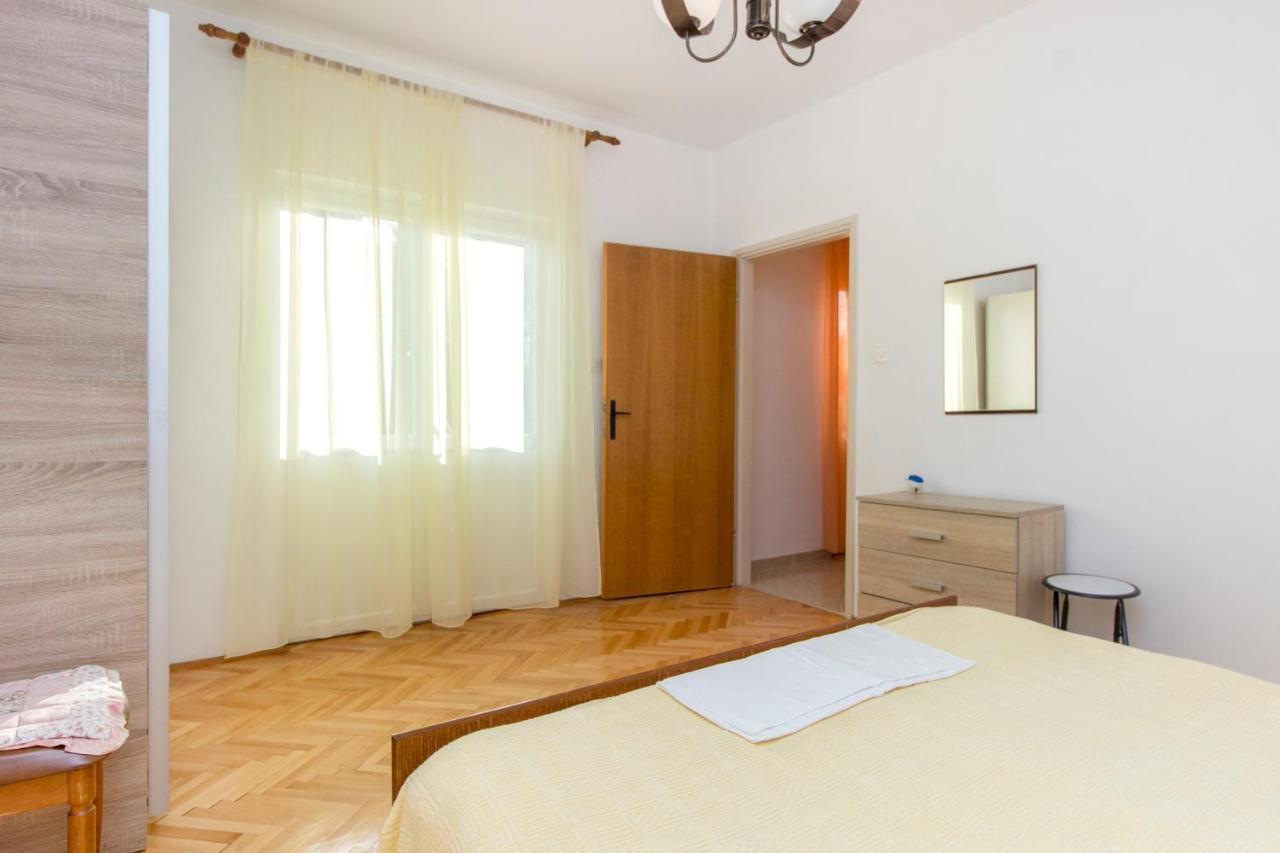 Apartments Ivan Vodice Eksteriør billede